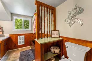 6907 Bear Branch Rd, Rogue River, OR 97537 - Photo 21