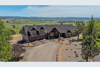 9075 NW Panorama, Prineville, OR 97754 - Photo 1