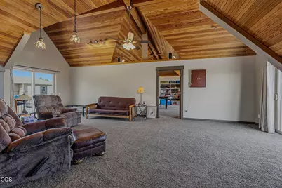9075 NW Panorama, Prineville, OR 97754 - Photo 27