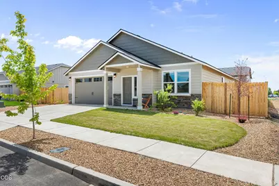 3289 NW 10th Place, Redmond, OR 97756 - Photo 3