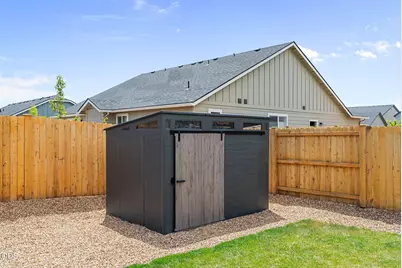 3289 NW 10th Place, Redmond, OR 97756 - Photo 17
