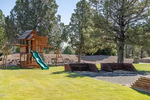 21455 SW Young Ave, Bend, OR 97703 - Photo 75