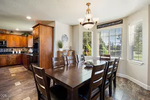 21455 SW Young Ave, Bend, OR 97703 - Photo 23