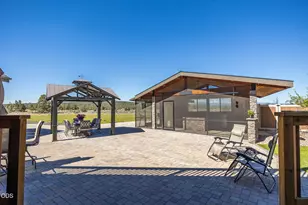 21455 SW Young Ave, Bend, OR 97703 - Photo 63
