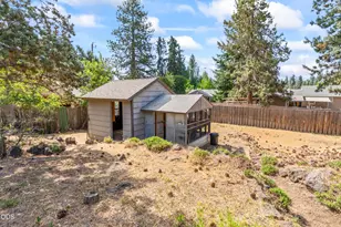 709 NE Lafayette Ave, Bend, OR 97701 - Photo 25