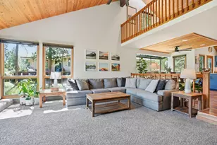 17901 Red Cedar Ln, Sunriver, OR 97707 - Photo 5
