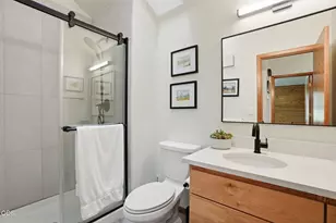 17901 Red Cedar Ln, Sunriver, OR 97707 - Photo 19