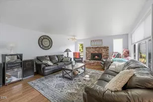 2055 Alamar St, Medford, OR 97501 - Photo 5