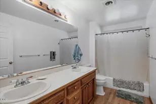 2055 Alamar St, Medford, OR 97501 - Photo 13