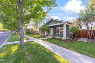 20640 Wild Rose Ln, Bend, OR 97702 - Photo 27