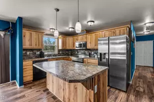 16699 Conifer Ct, La Pine, OR 97739 - Photo 3