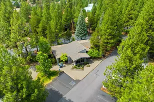 19717 SW Mount Bachelor Dr, Bend, OR 97702 - Photo 39