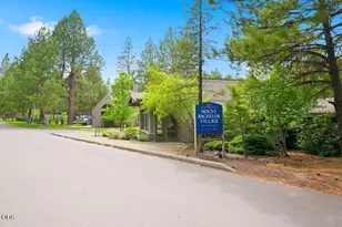 19717 SW Mount Bachelor Dr, Bend, OR 97702 - Photo 25