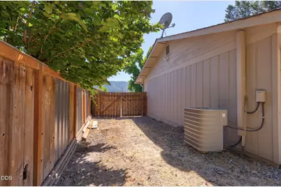 1660 NW Highland Avenue, Grants Pass, OR 97526 - Photo 37