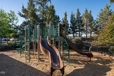 20844 Gateway Drive, Bend, OR 97702 - Photo 49