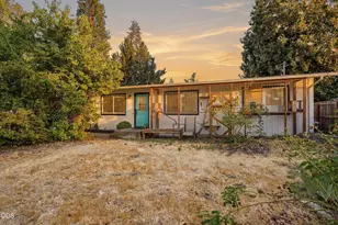 3339 Perrydale Ct, Medford, OR 97501 - Photo 1