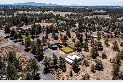4940 NW Jackpine Avenue, Redmond, OR 97756 - Photo 51