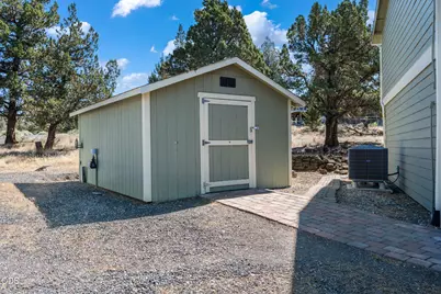 4940 NW Jackpine Avenue, Redmond, OR 97756 - Photo 39
