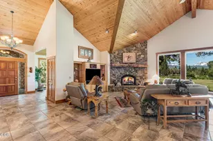 64464 Collins Rd, Bend, OR 97703 - Photo 7