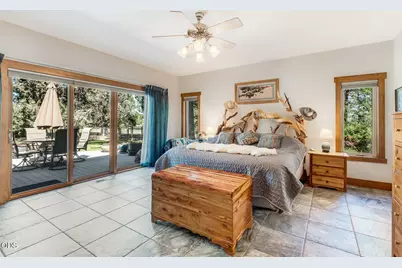 64464 Collins Road, Bend, OR 97703 - Photo 21