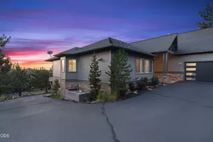 1359 NW Remarkable Dr, Bend, OR 97703 - Photo 51
