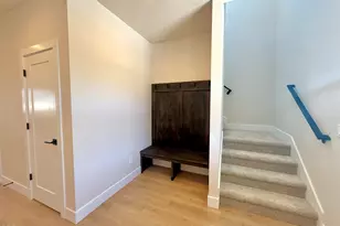 21421 Krakatoa Ct, Bend, OR 97702 - Photo 5
