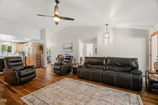 2716 Boone Cir, La Pine, OR 97739 - Photo 15