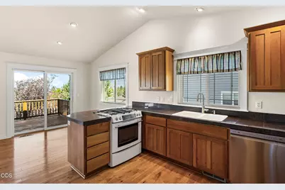 3056 NW Craftsman Drive, Bend, OR 97703 - Photo 19