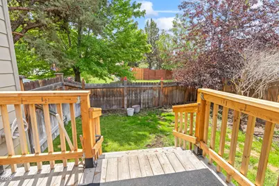 1885 NE Altura Drive, Bend, OR 97701 - Photo 29