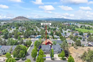 1885 NE Altura Dr, Bend, OR 97701 - Photo 35