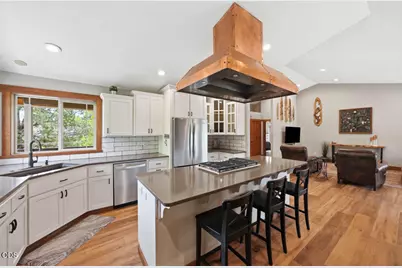 63225 Stonewood Drive, Bend, OR 97701 - Photo 13