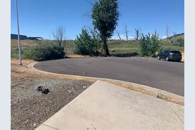 349 Quail Circle, Talent, OR 97540 - Photo 5