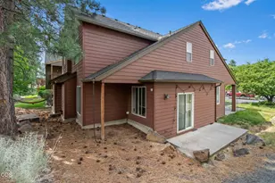 363 SW Garfield Ave, Bend, OR 97702 - Photo 23
