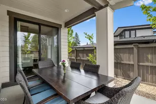 2631 NW Waymaker Ct, Bend, OR 97703 - Photo 51