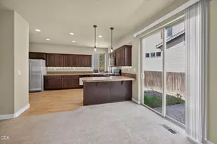 61289 Bronze Meadow Ln, Bend, OR 97702 - Photo 11