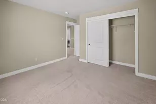 61289 Bronze Meadow Ln, Bend, OR 97702 - Photo 37