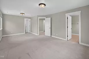 61289 Bronze Meadow Ln, Bend, OR 97702 - Photo 45