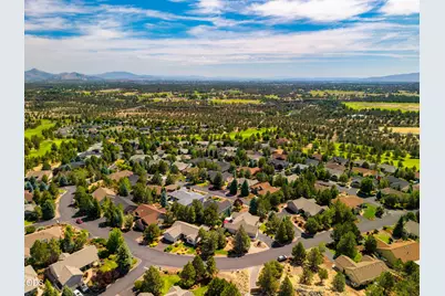 990 Victoria Falls Drive, Redmond, OR 97756 - Photo 59