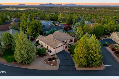 990 Victoria Falls Drive, Redmond, OR 97756 - Photo 55