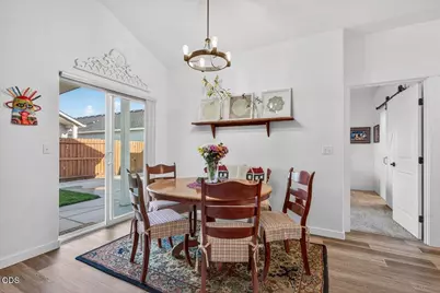 689 Heber Lane, Medford, OR 97501 - Photo 13