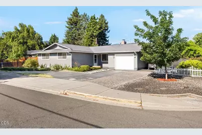 103 West Street, Talent, OR 97540 - Photo 1