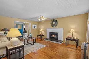 103 West St, Talent, OR 97540 - Photo 7