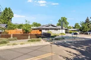 103 West St, Talent, OR 97540 - Photo 35