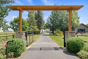 65880 93rd St, Bend, OR 97703 - Photo 5