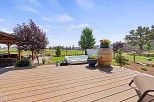 65880 93rd St, Bend, OR 97703 - Photo 9