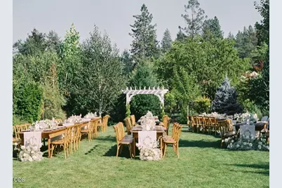 215 S 4th Street, Jacksonville, OR 97530 - Photo 17