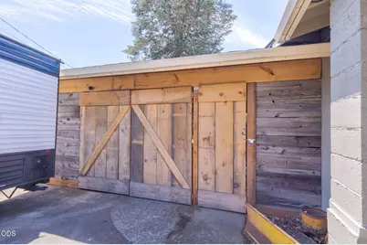 1411 NE Grable Drive, Grants Pass, OR 97526 - Photo 39