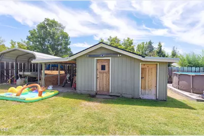1411 NE Grable Drive, Grants Pass, OR 97526 - Photo 33