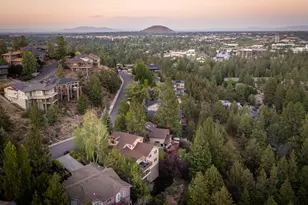 1819 SW Troon Ave, Bend, OR 97702 - Photo 77