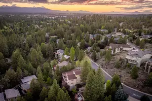 1819 SW Troon Ave, Bend, OR 97702 - Photo 81